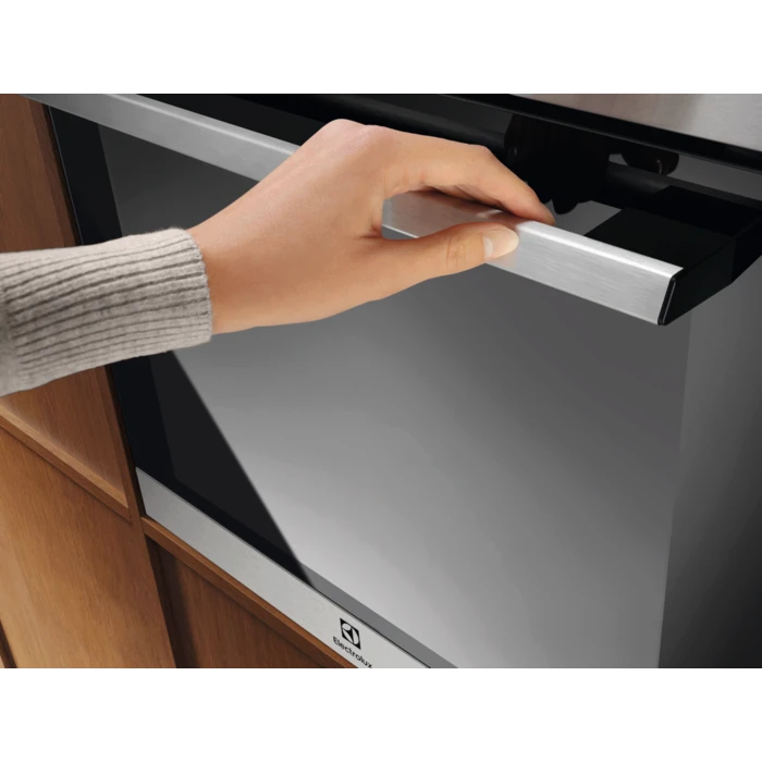 Товар Духовой шкаф Electrolux EOH3H40BX VSK2323140